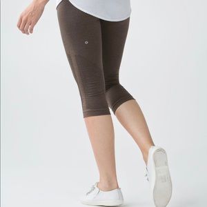 Lululemon In The Flow Crop II